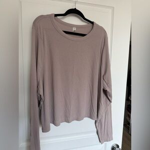 Old Navy Ultralite Long Sleeve Top in Soft Taupe